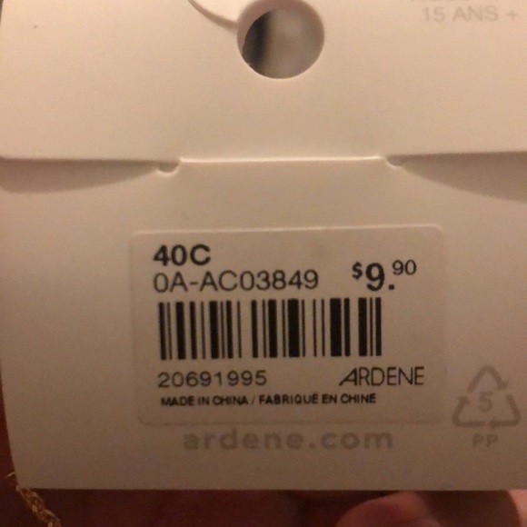 Gold long necklace - Picture 3 of 3